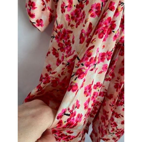 Victoria's Secret Pink Floral Robe with pockets Size S/M - Picture 6 of 6
